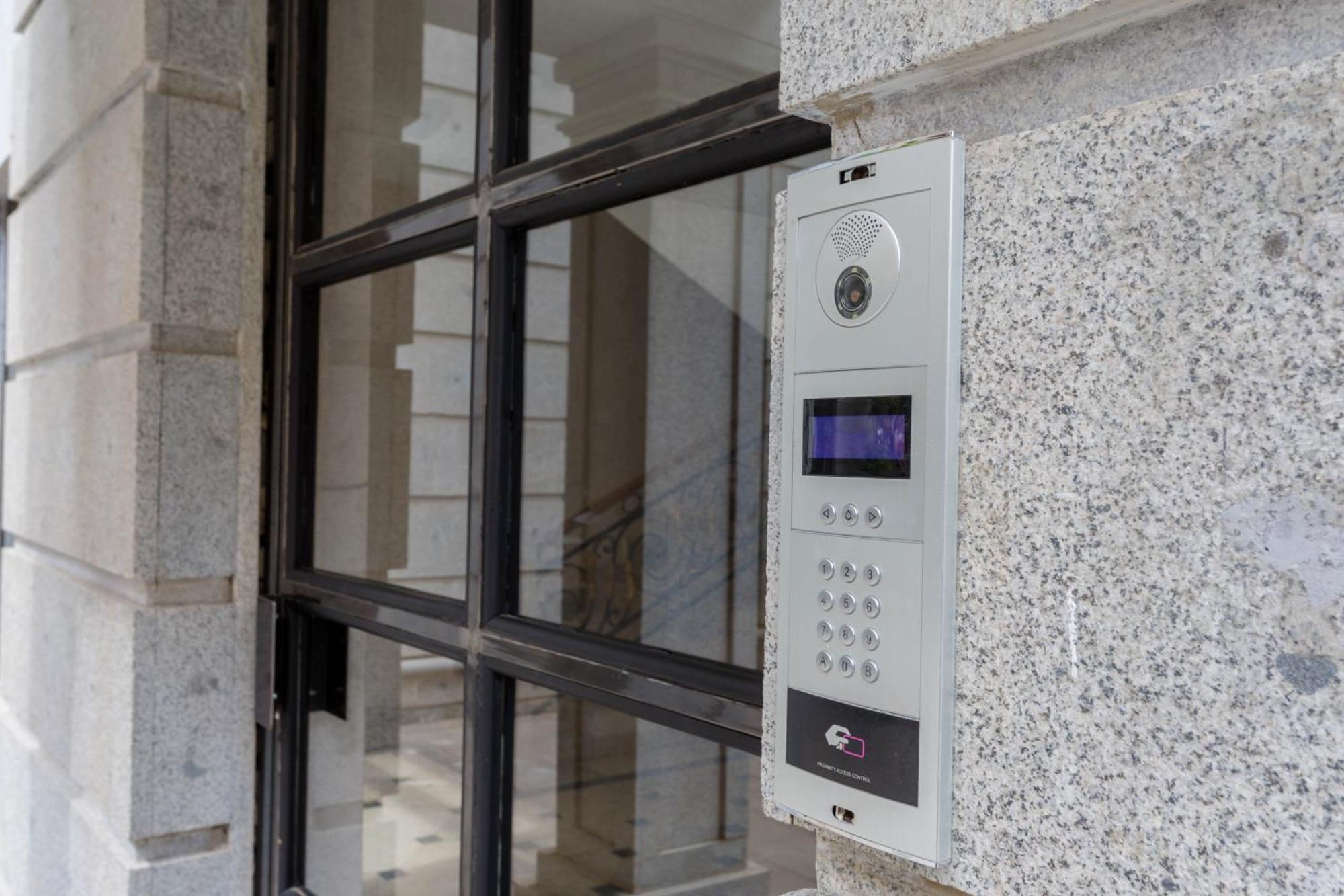 City Luxury Apartment L تبليسي المظهر الخارجي الصورة